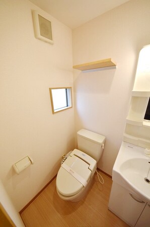 ボナールハウス新川の物件内観写真